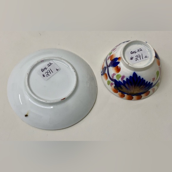 19th Century Antique Gaudy Welsh Grape Pattern Miniature Handleless Cup & Saucer - Picture 12 of 16